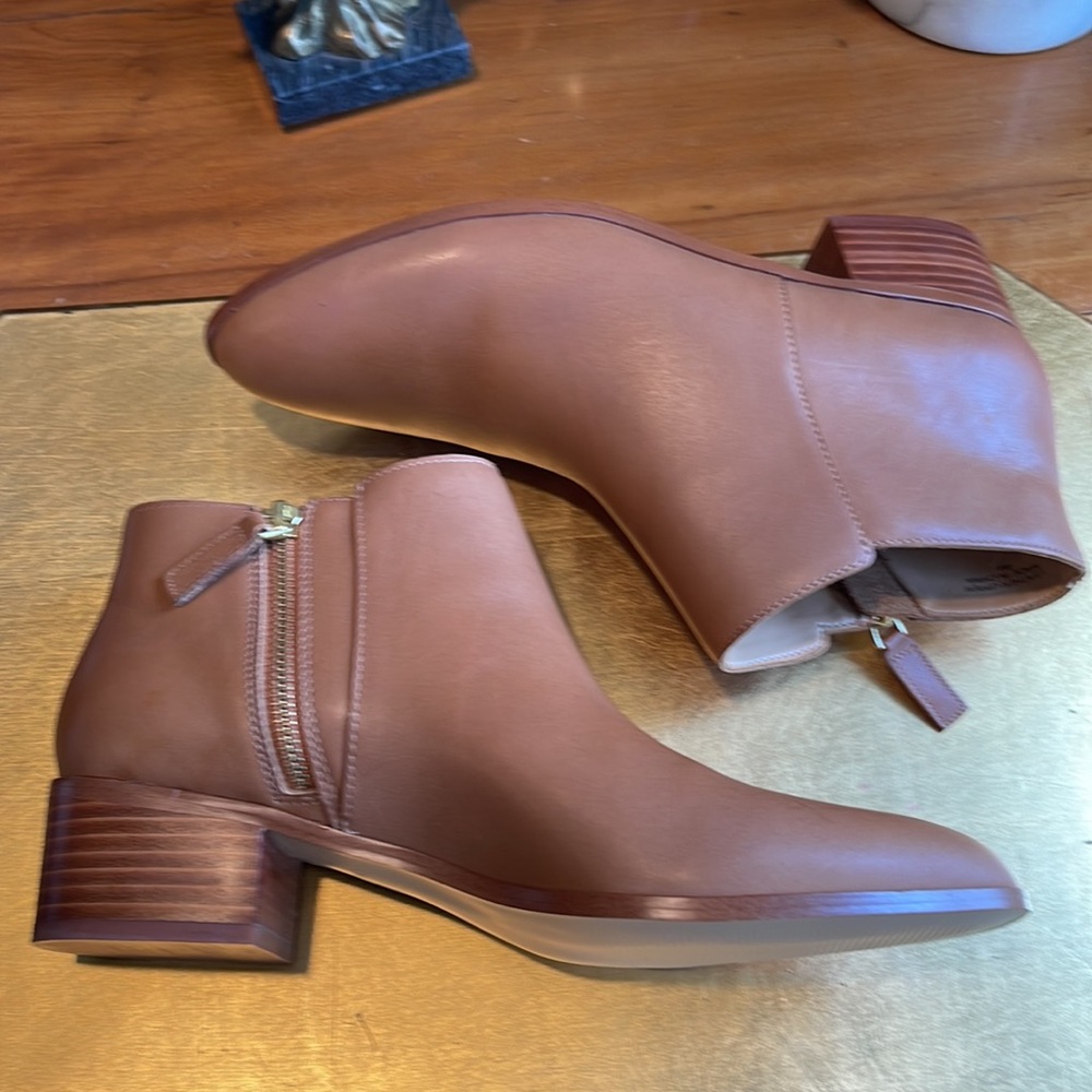 NWOT! Talbots Block Heel Ankle Boot in Cognac Leather